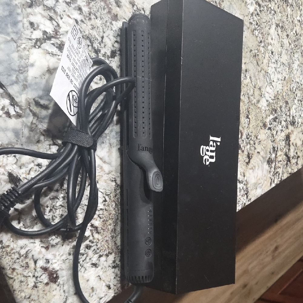 Lange Black Hair Straightener